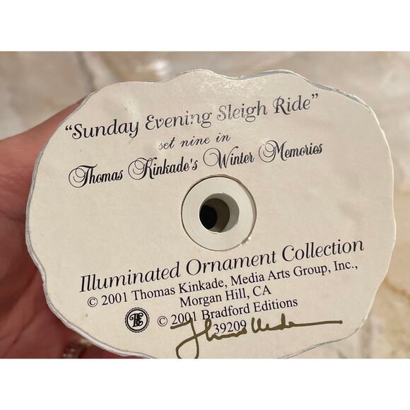 VTG Thomas Kinkade's Winter Memories Illuminated Christmas Ornaments, Set of 7 - Picture 5 of 11